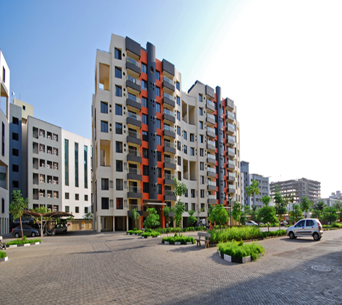 Clover Acropolis in Viman Nagar, Pune Price, Location Map, Floor Plan