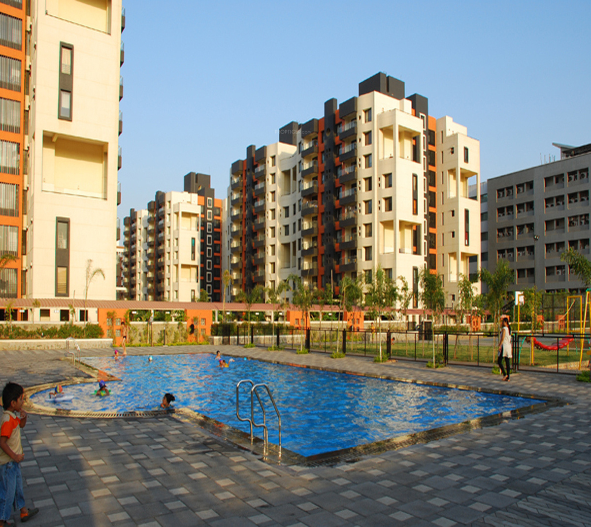 Clover Acropolis in Viman Nagar, Pune Price, Location Map, Floor Plan