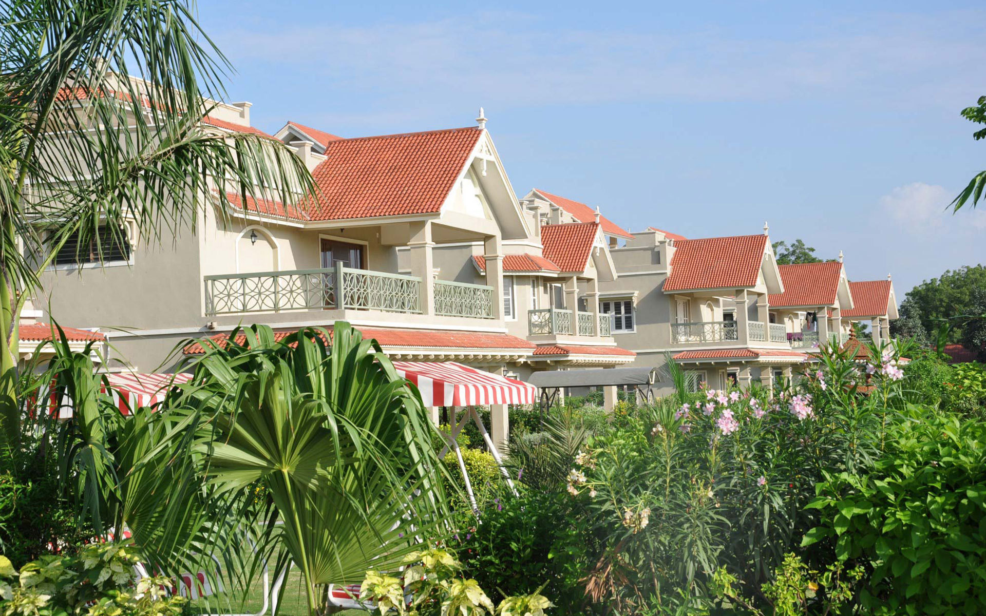 3150 sq ft 4 BHK 4T Villa for Sale in Satyam Developers Sentossa