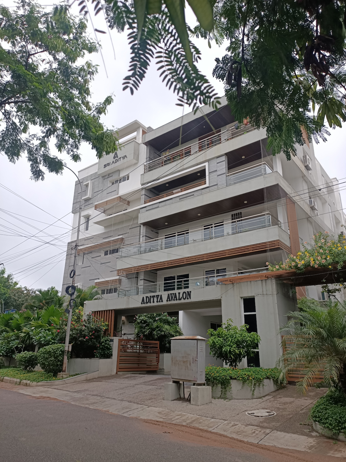 4680 sq ft 3 BHK 5T Apartment for Sale in Sri Aditya Avalon Jubilee