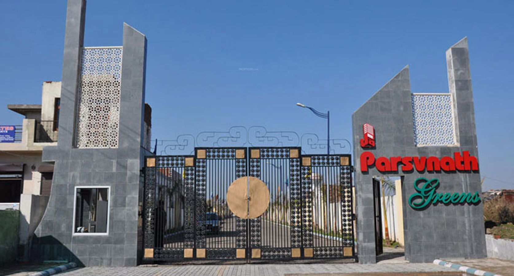 2925 sq ft Plot for Sale in Parsvnath Developers Greens Focal Point