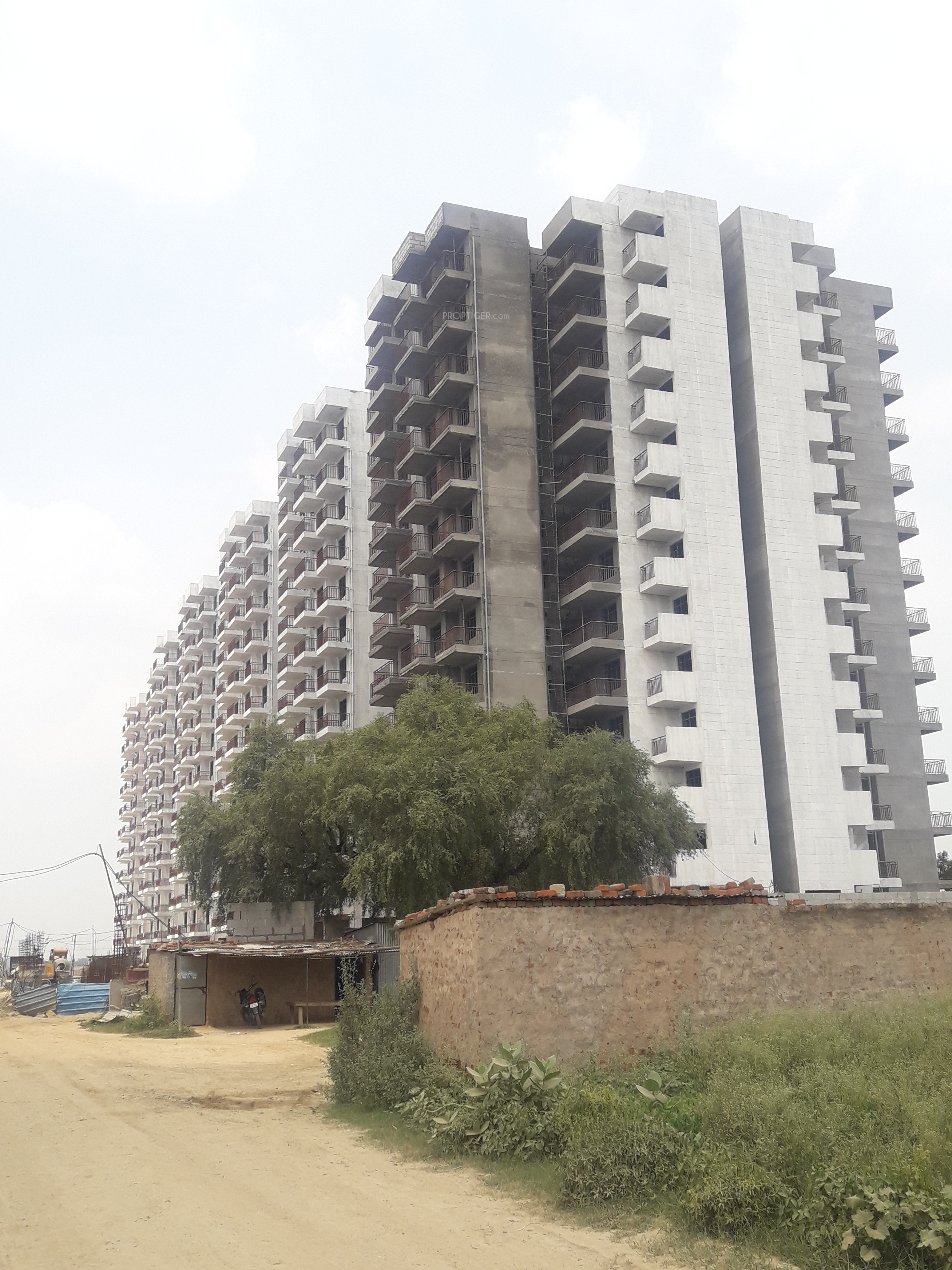 Pareena Laxmi Apartments in Sector 99A, Gurgaon Price, Location Map