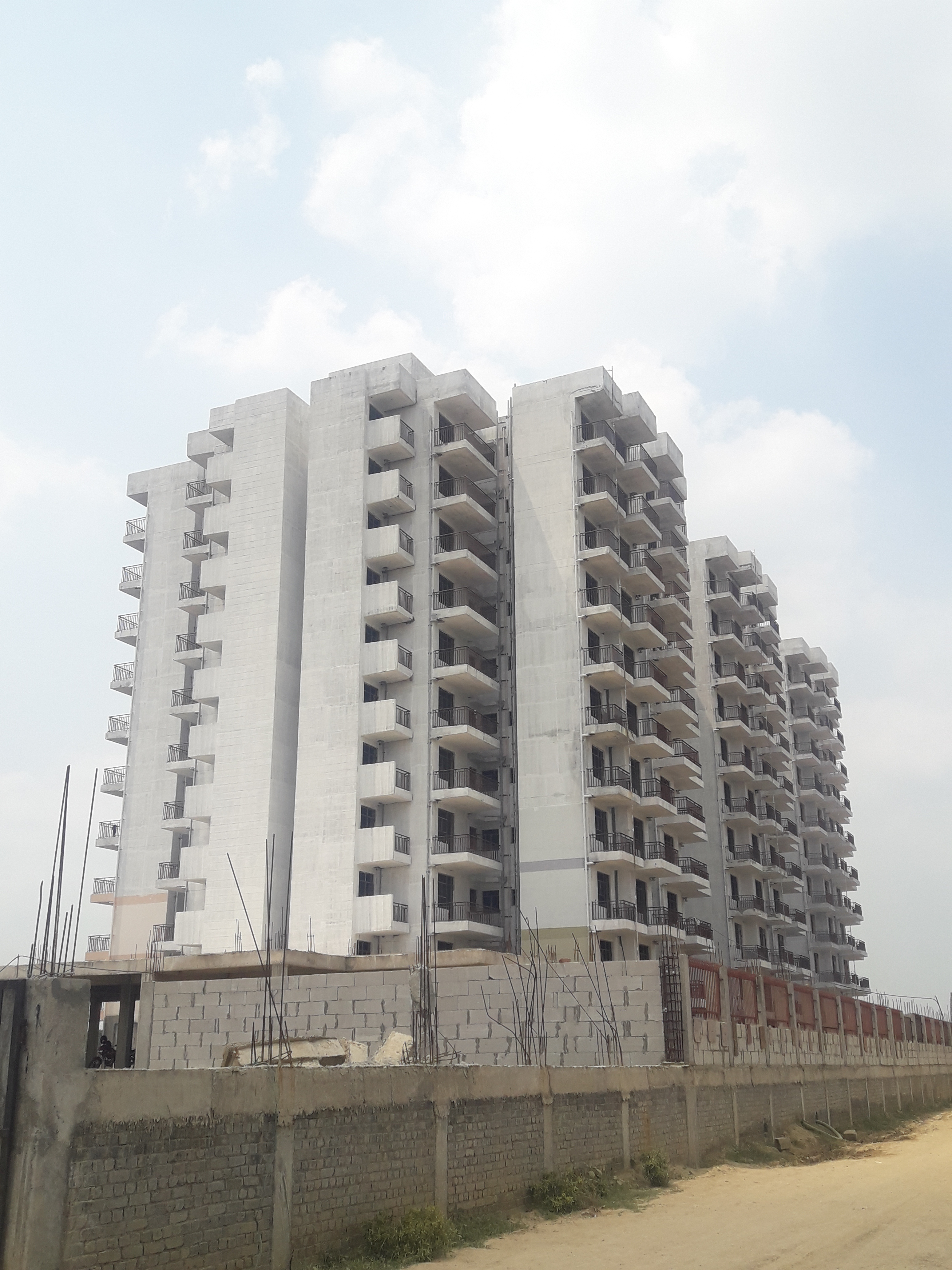 Pareena Laxmi Apartments in Sector 99A, Gurgaon Price, Location Map