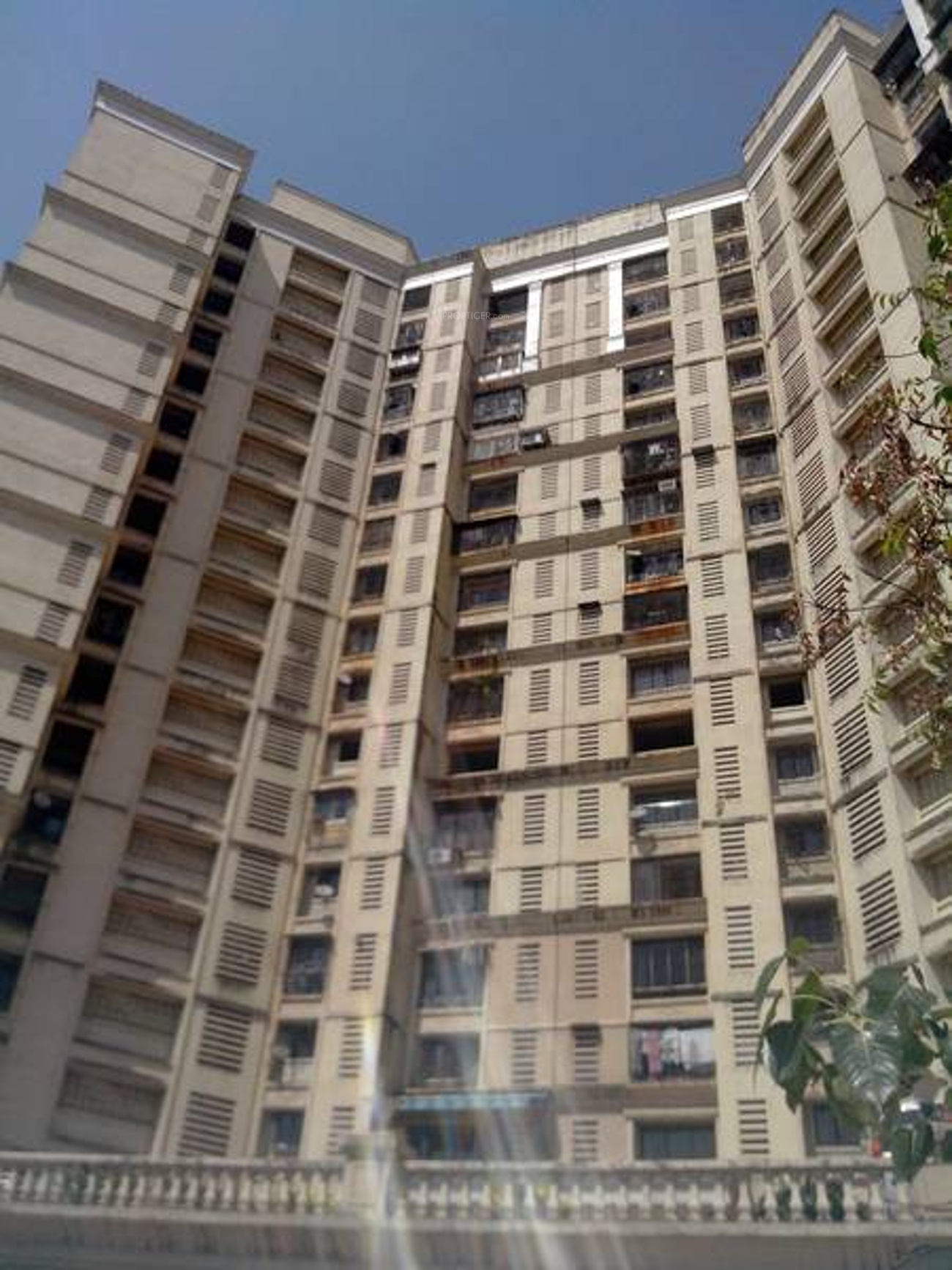 Main Elevation Image 2 of Raheja Builders Whispering Heights, Unit