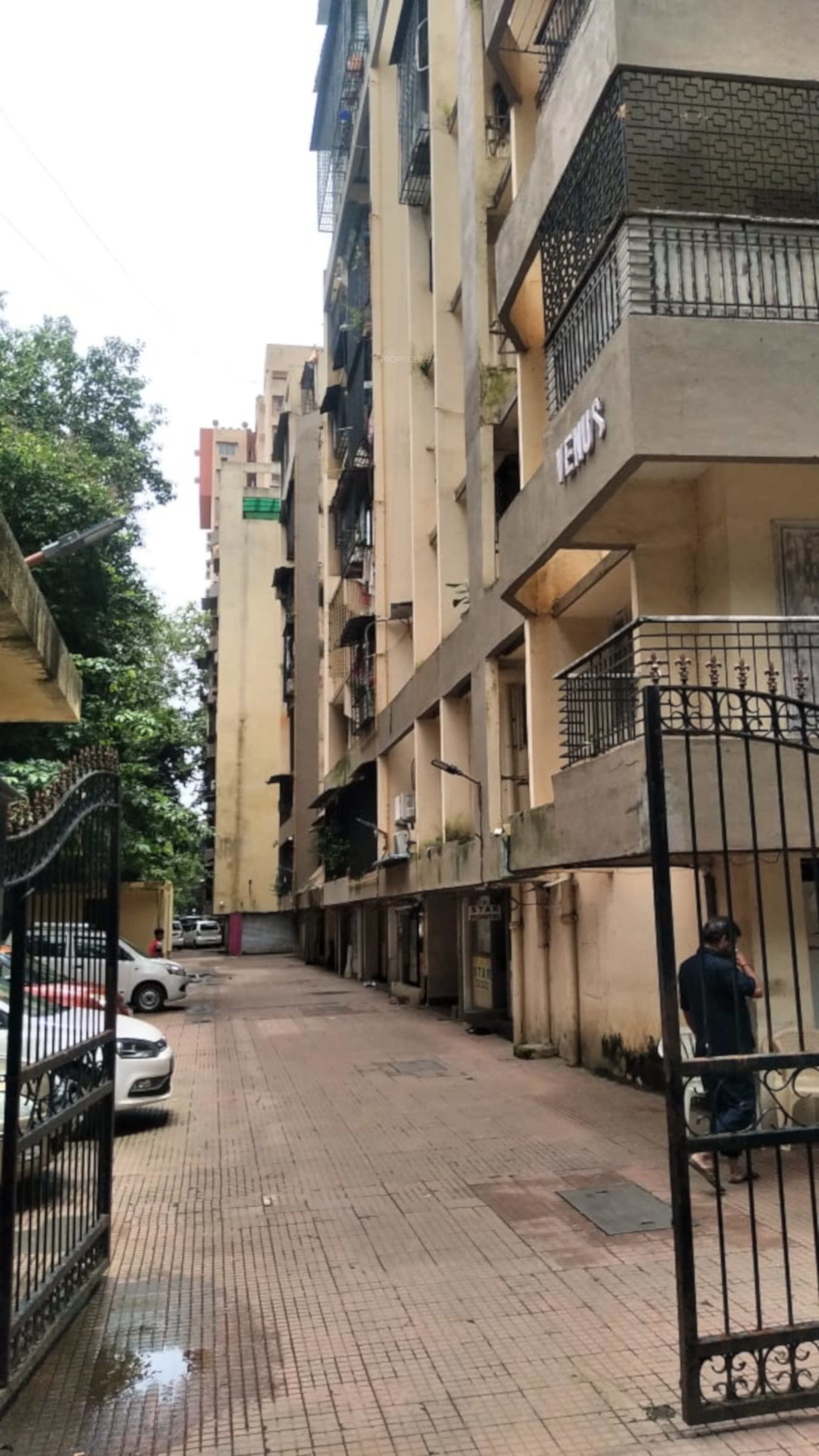 KN Venus Apartment in Andheri West, Mumbai Price, Location Map, Floor Plan & Reviews