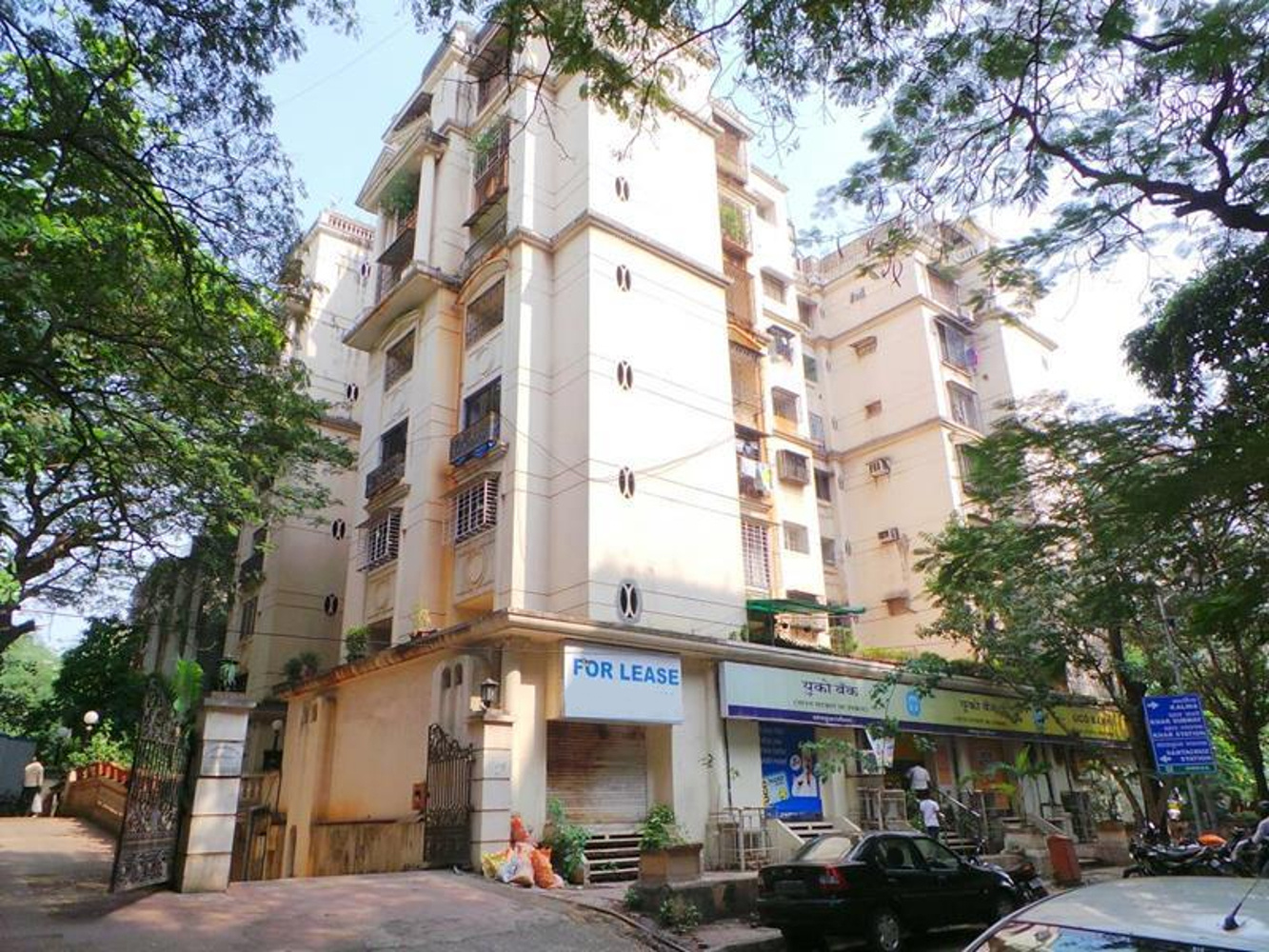 RNA Classic Apartment in Santacruz West, Mumbai Price, Location Map