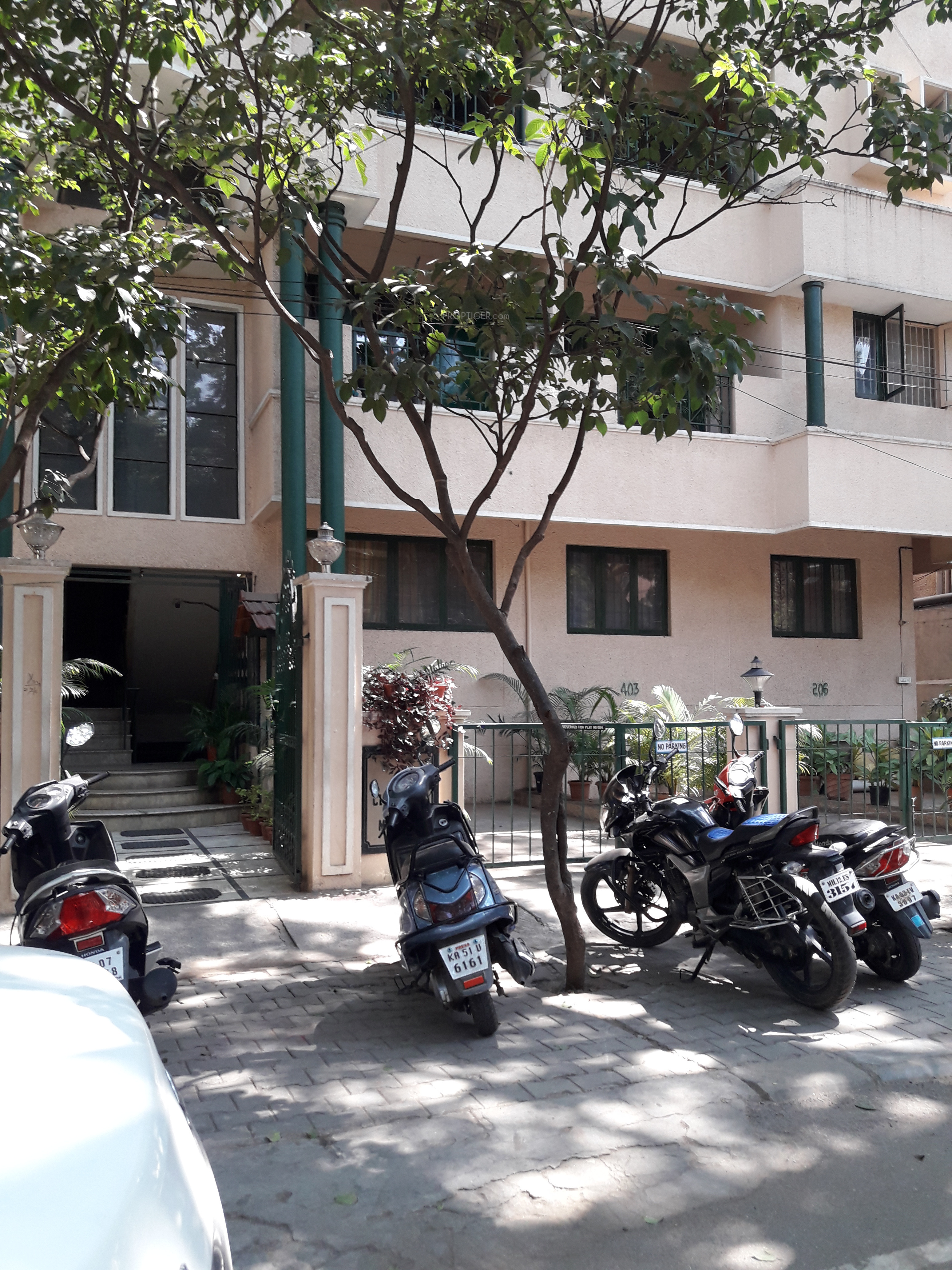 1500 sq ft 3 BHK 3T Apartment for Sale in Mahabaleshwara Classique