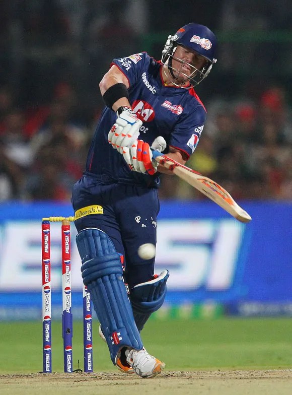 Stats Kohli first batsman to notch over 300 runs in IPL 6 Rediff Cricket