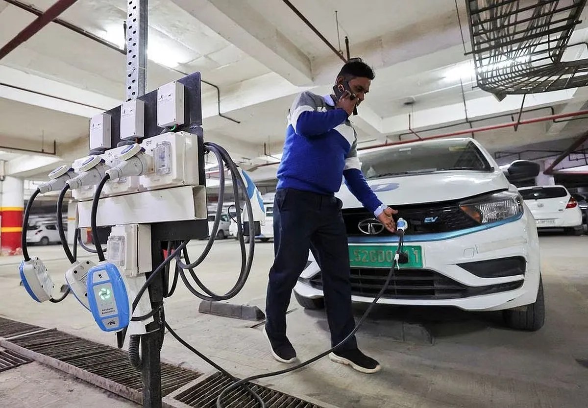 How FAME scheme changes impact electric vehicle fortunes in India