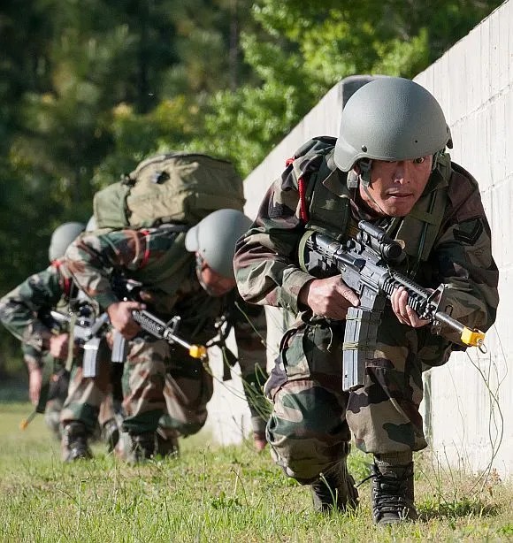  28 Us Military On Us Soil References