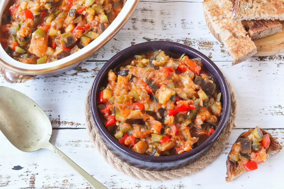 28 Appetizing Spanish Side Dish Recipes The Mediterranean Fork