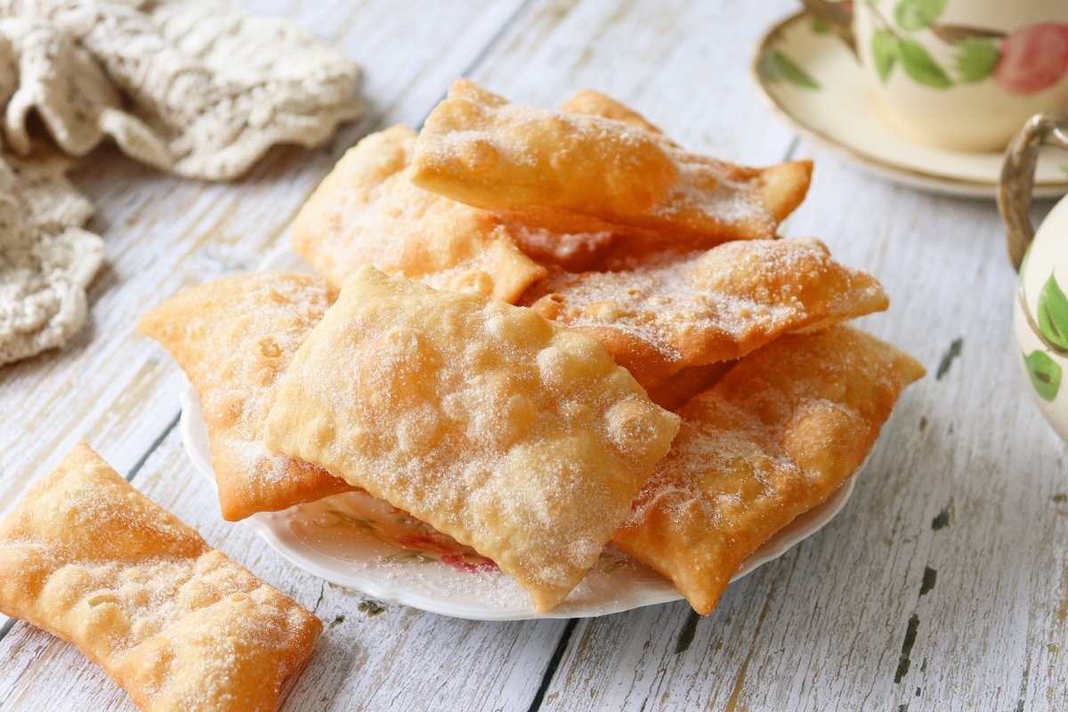Hojuelas, la receta tradicional del irresistible dulce de sartén