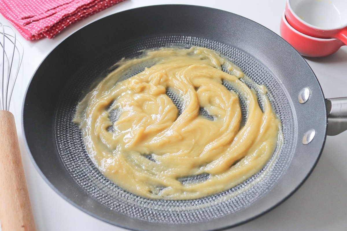 Roux, cómo hacer paso a paso la conocida base de salsas