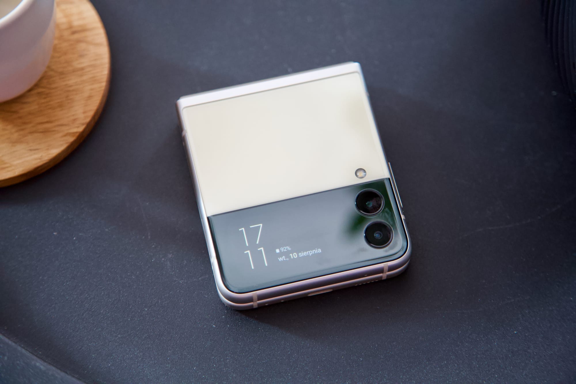 Galaxy Z Flip3 5G najnowszy flip phone od Samsunga iMagazine