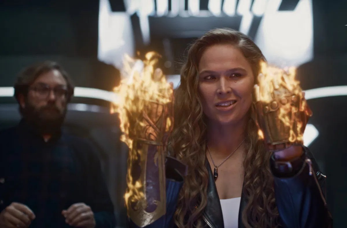‘UFC Queen’ Ronda Rousey Excites Fans by Announcing Her Debut as a Playable Legendary Champion