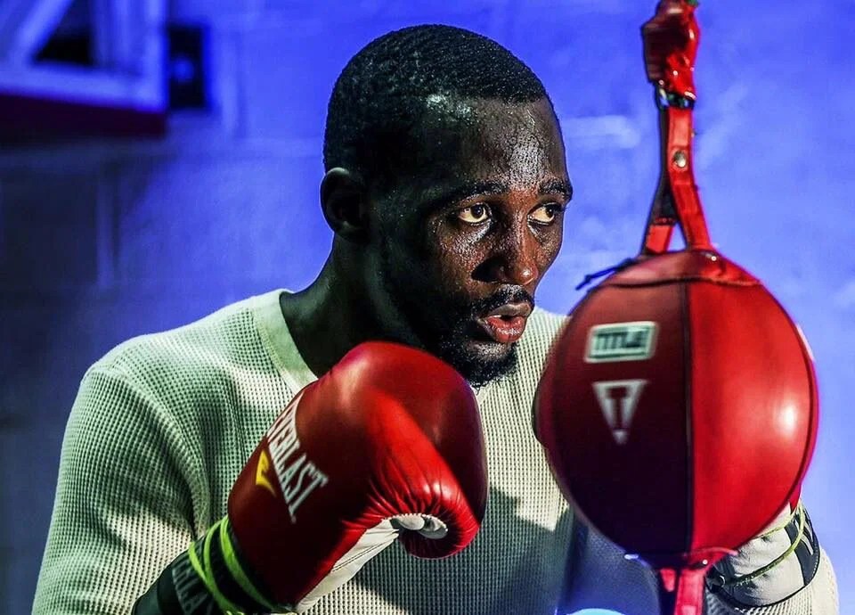 “Can’t Believe Bud Moved Up”: Fans in Frenzy After Resurfaced Image of Terence Crawford vs. Oleksandr Usyk Chess Match Makes Rounds Online