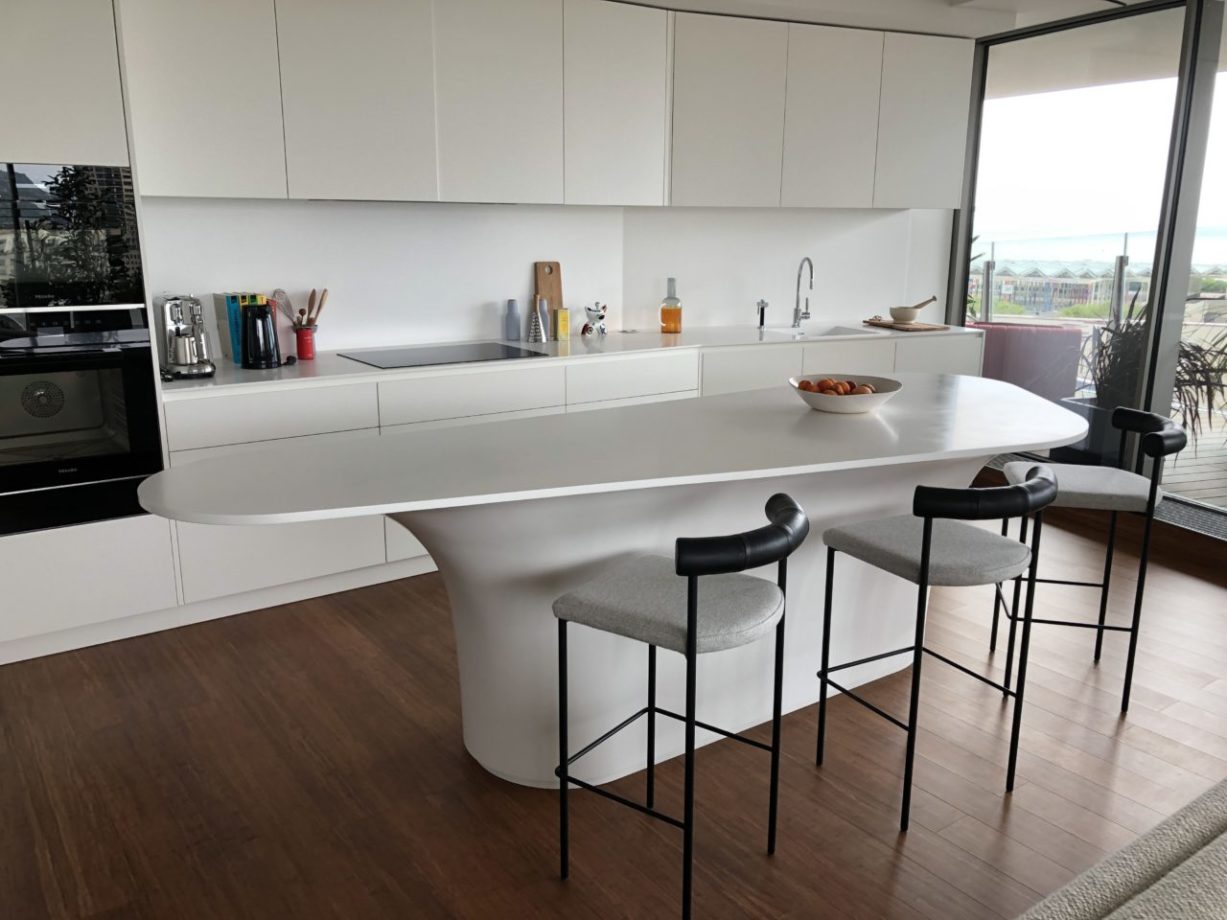 Cuisine Manufacture contemporaine Bois & Corian
