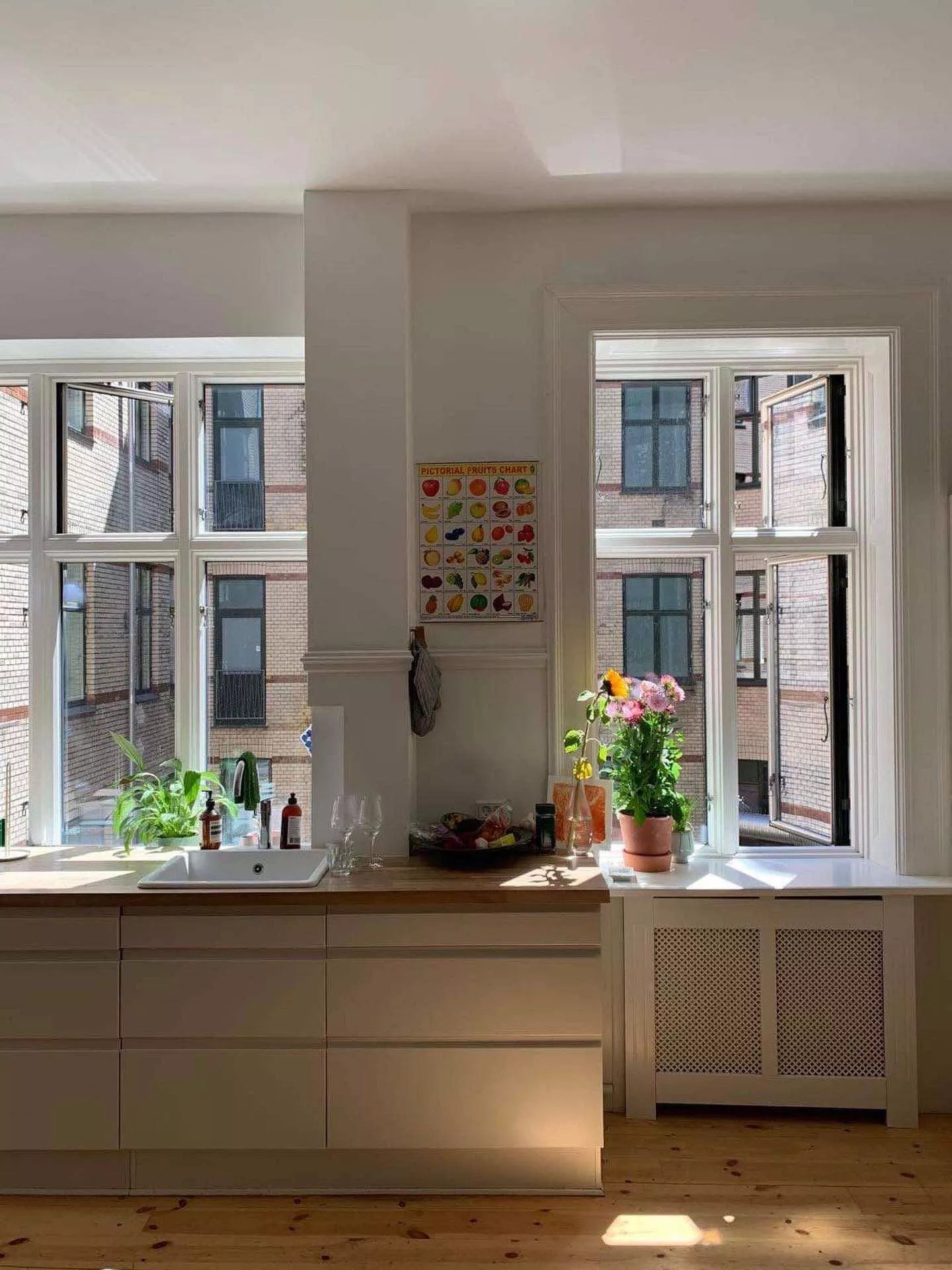 Room for rent on Værnedamsvej 14 m² 5.800 kr