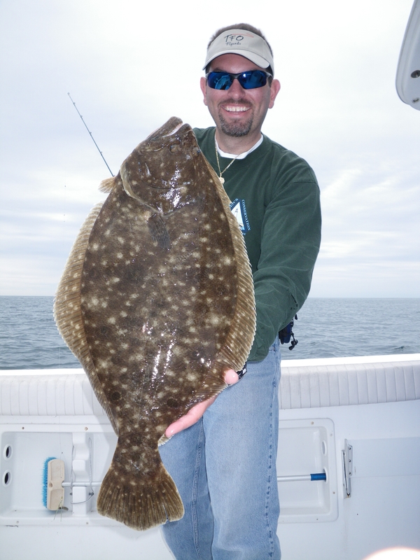 Fluke bite turns on in the bays 27 East