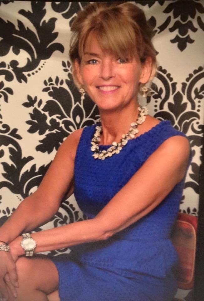 Susan Maloney Fennelly Of Hampton Bays Dies August 7 27 East