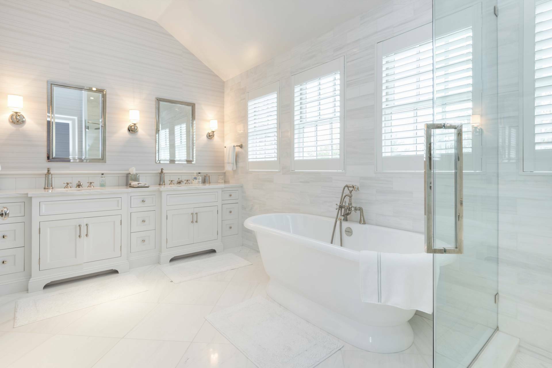 Amagansett Traditional Built In 2014 Sells For 6.8 Million 27 East