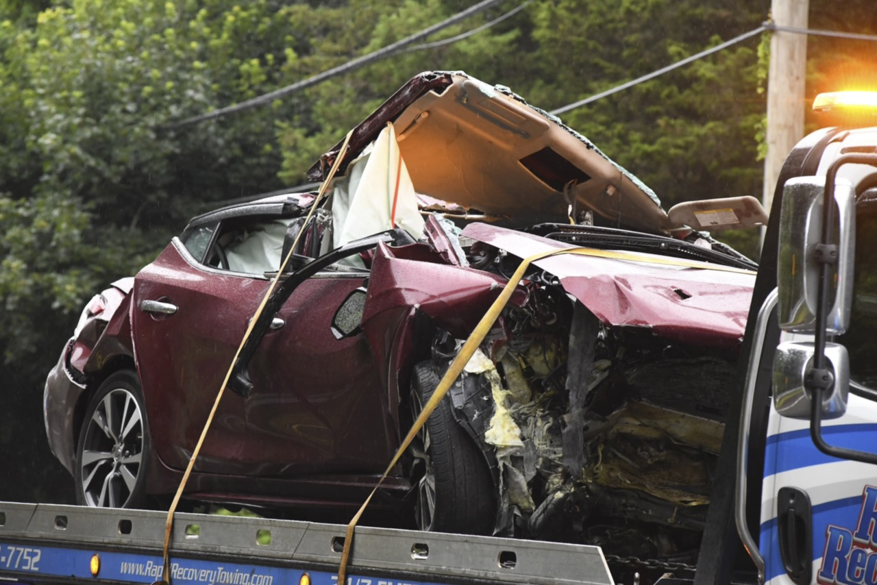 Five Killed In TwoCar Crash, Quogue Police Vow To Determine Cause 27