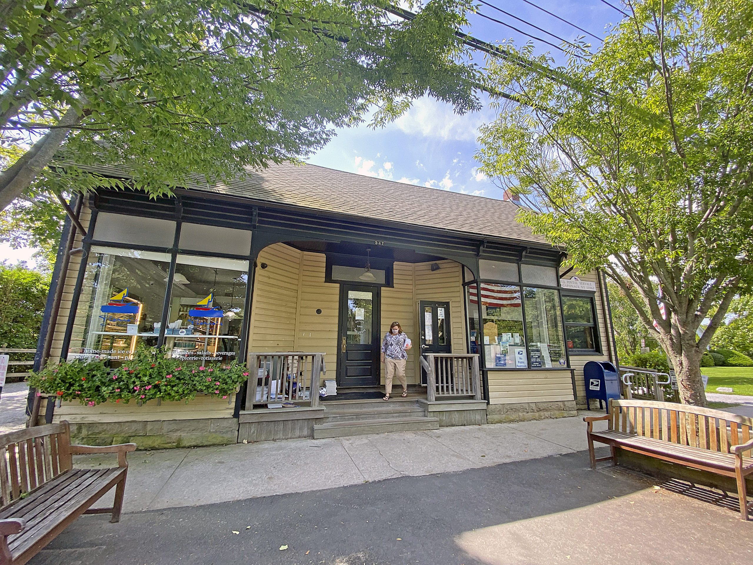 Sagg General Store Sells For 3.75 Million 27 East