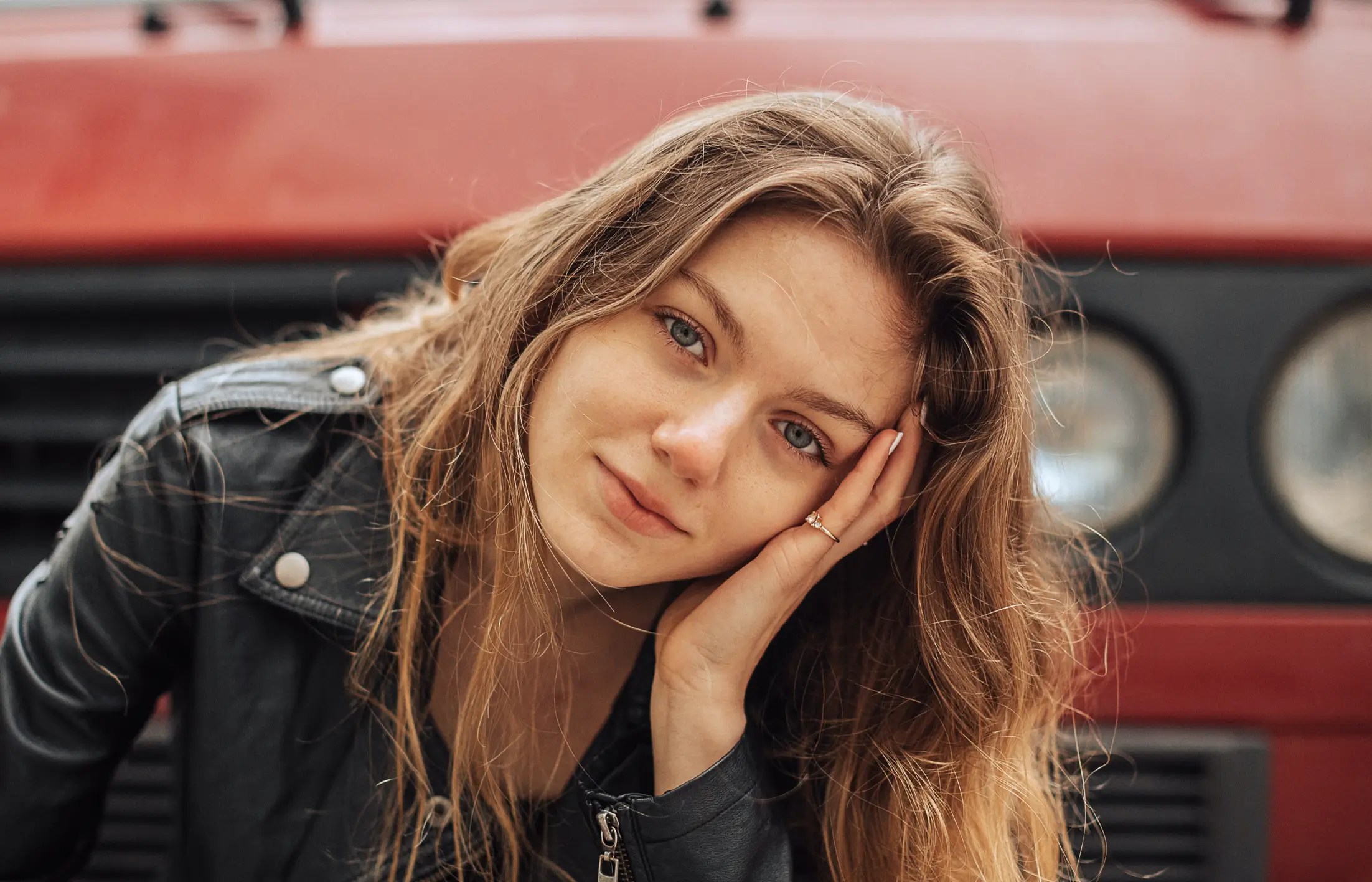 Turn Black and White Photos to Color in Seconds with AI!