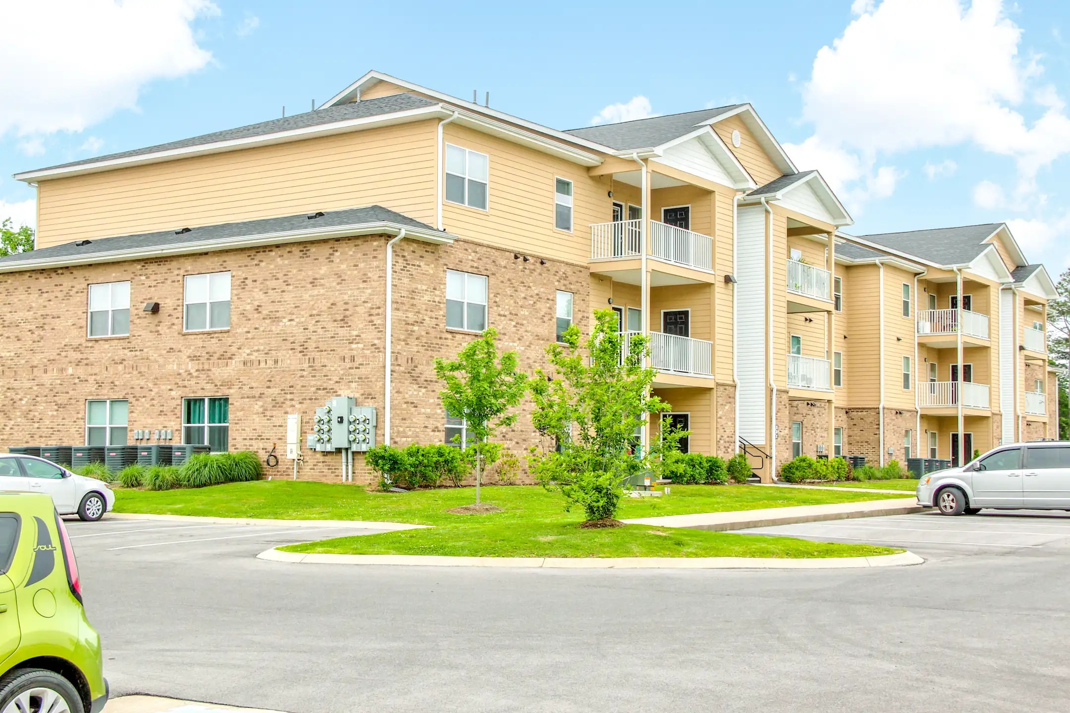 Student Apartments Near Cleveland State Community College College