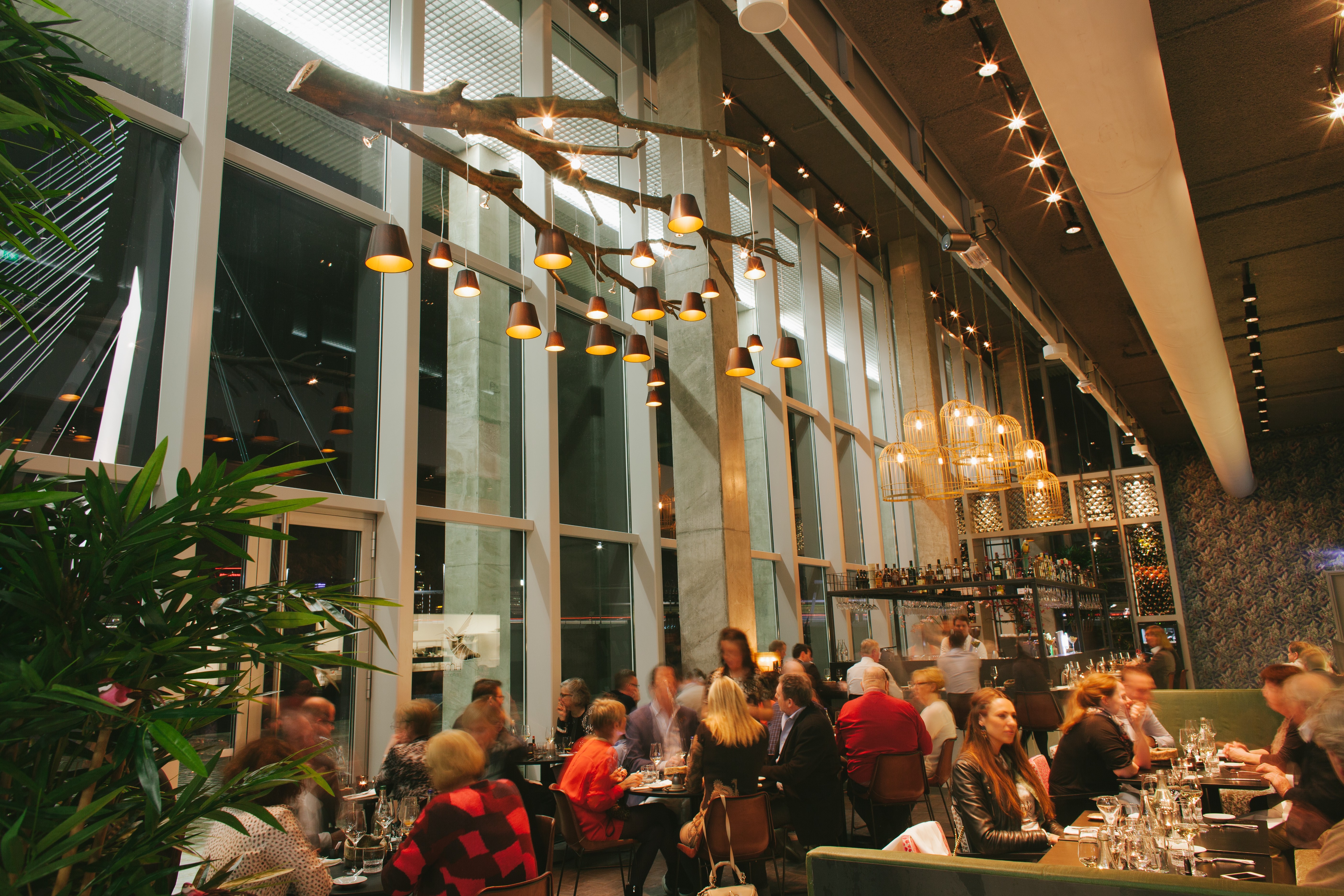 Hmb Restaurant - Rotterdam - Arrivalguides.com