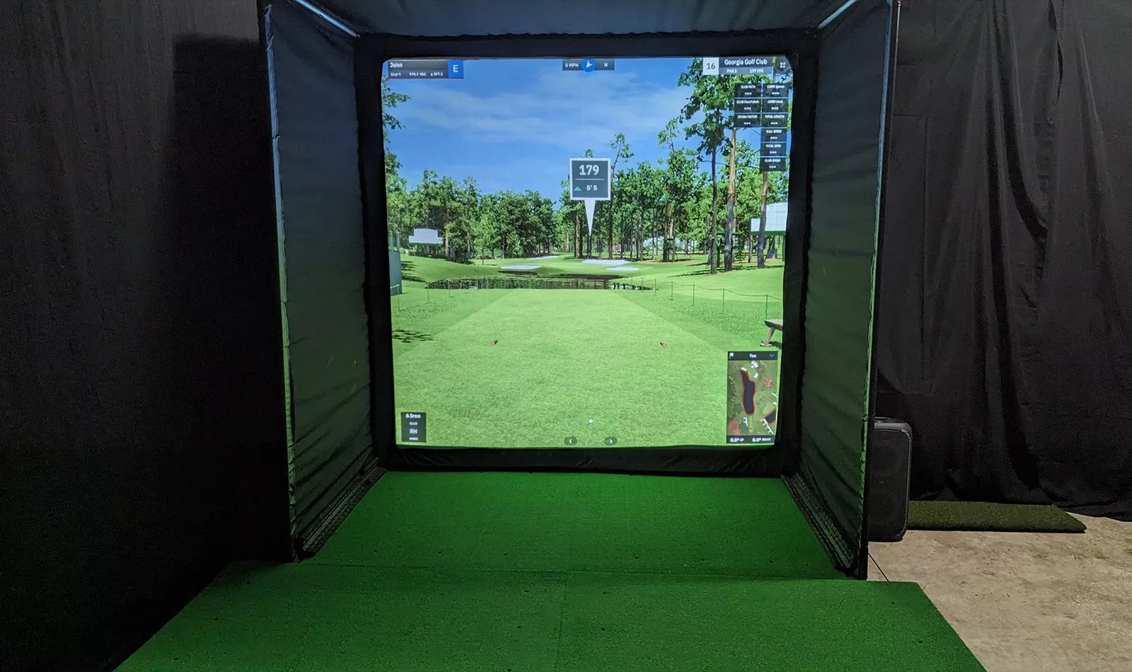 Customer Sharing BenQ LH820ST Short Throw Golf Simulator Projector