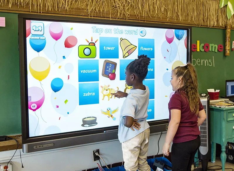 5 Fun Online Games to Play On Your Classroom BenQ Display