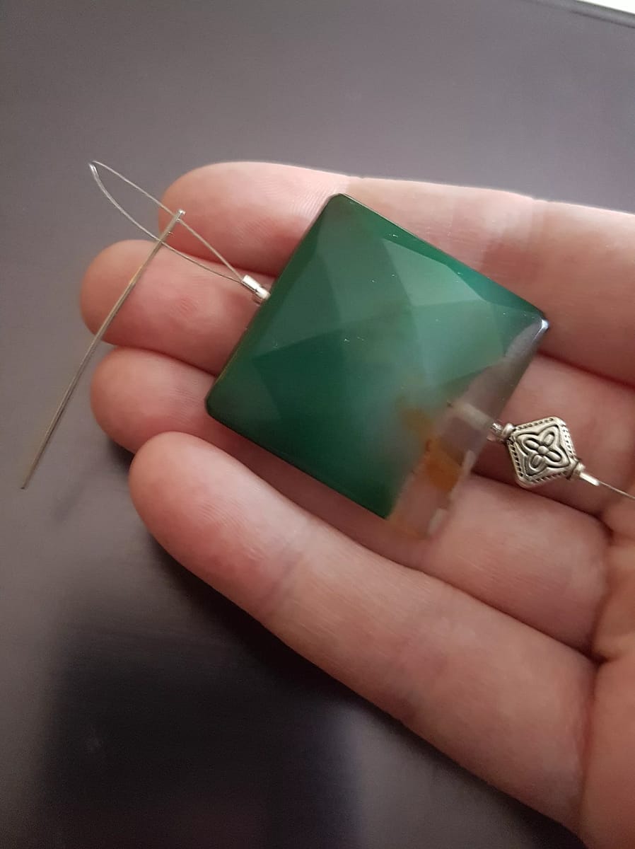 Tutorial How to Make a Needle Threader Thread Bare