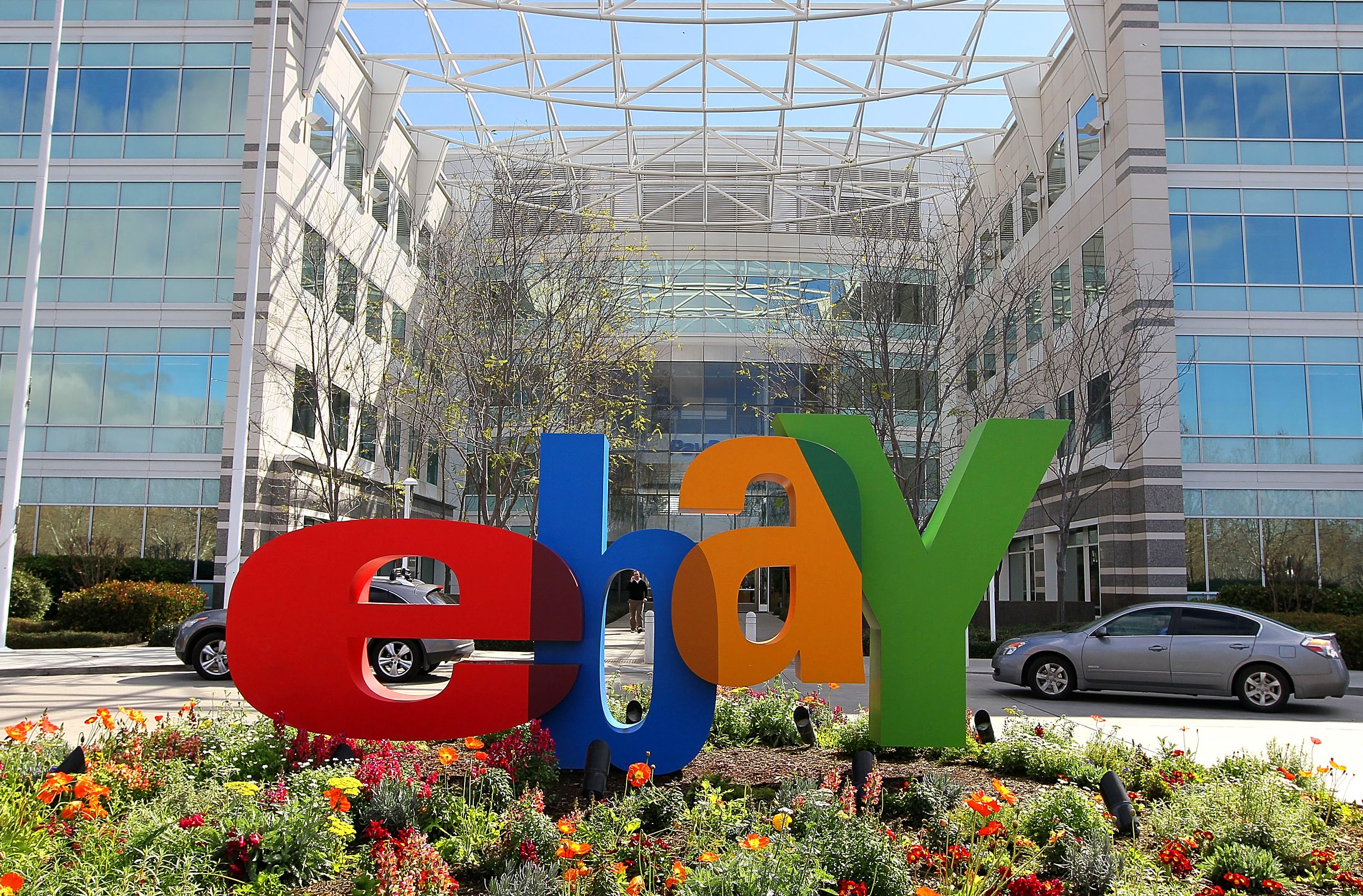 eBay Starts Massive Push Against Sales Tax
