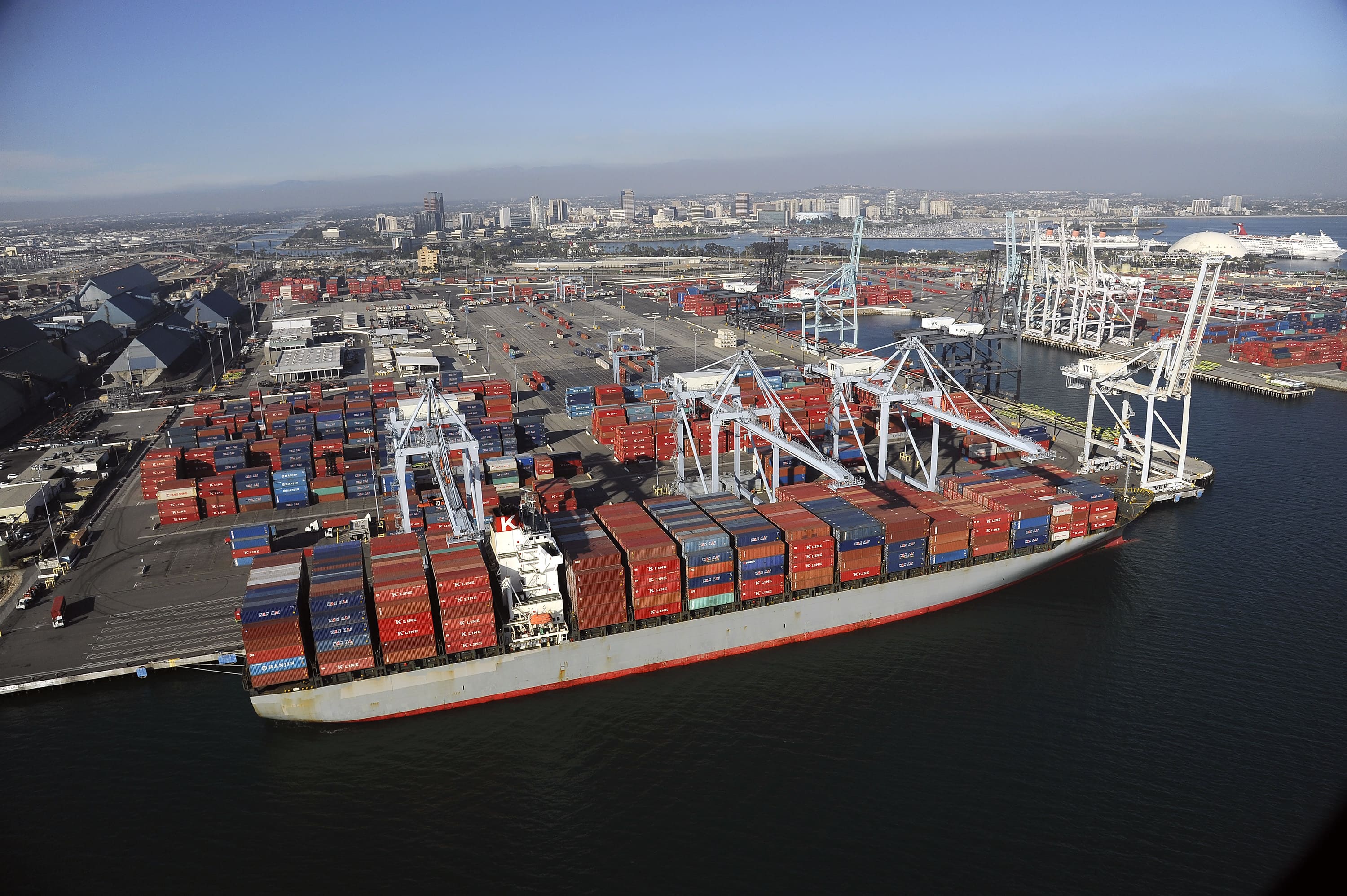 West Coast ports Retail's 7 billion problem
