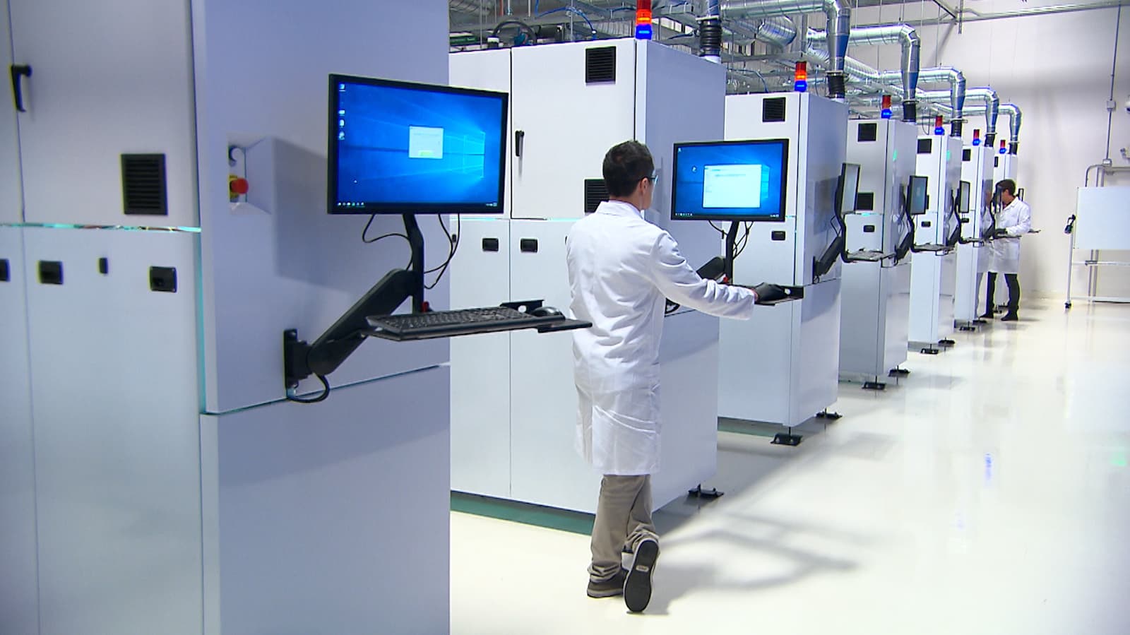 Diamond Foundry grows real diamonds in its new San Francisco lab