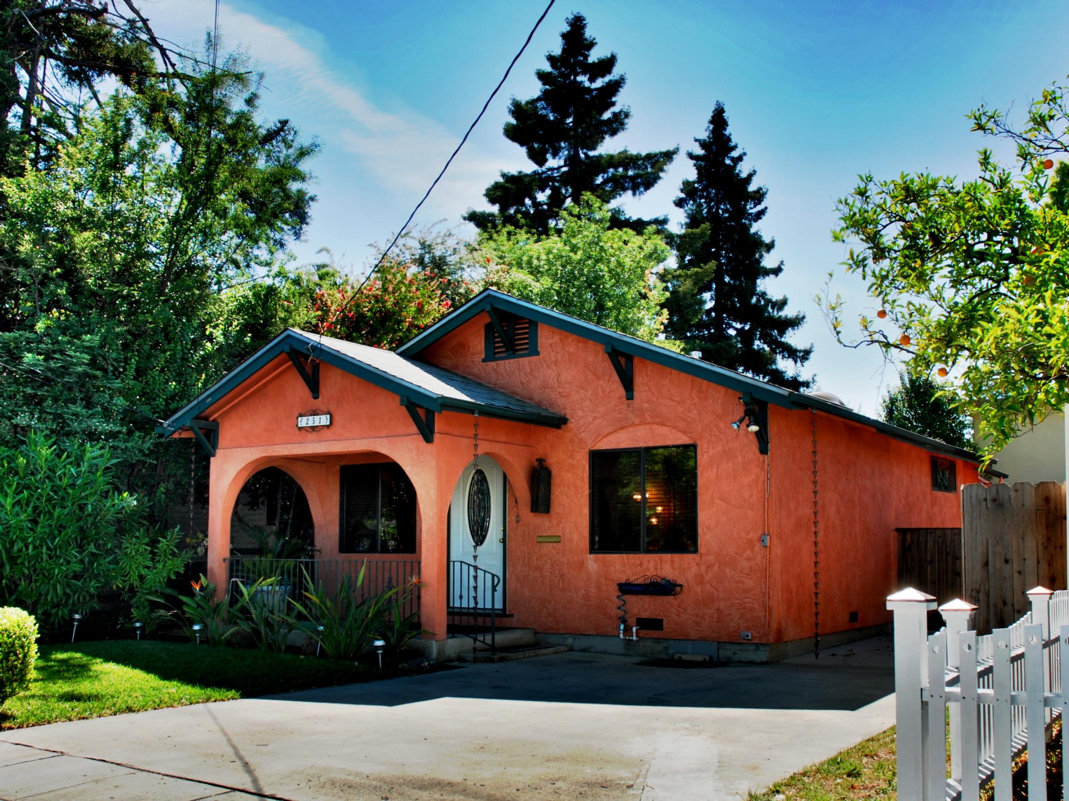 251 Vera Avenue Redwood City, CA 94061