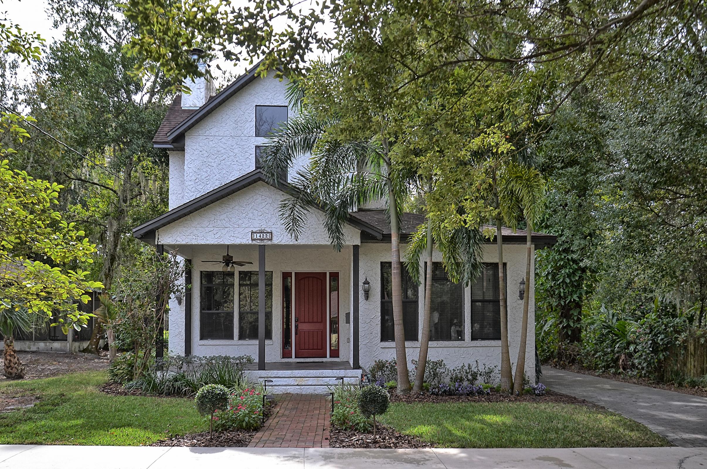 1422 E Gore Street Orlando, FL 32806