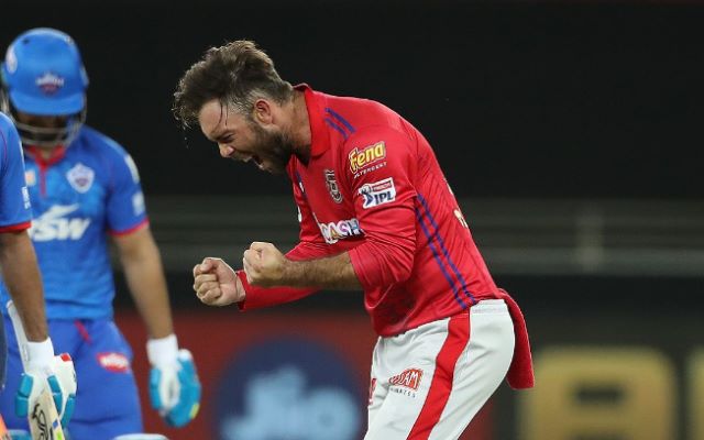 maxwell jersey number