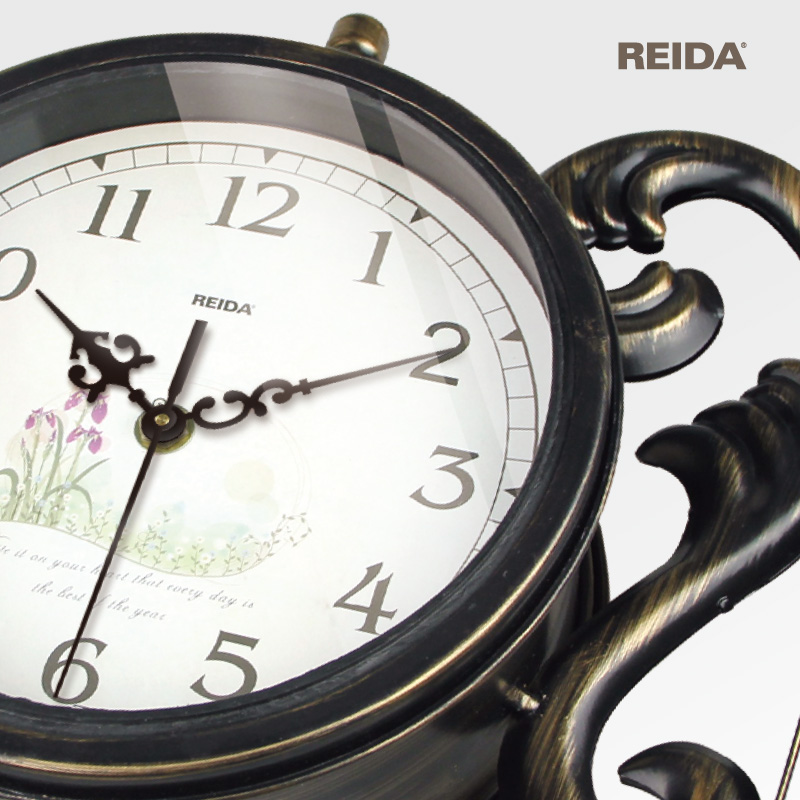 Reida Wall Clock Rustic Wrought Iron Wall Clock Fashion Mute Double Faced Clock Vintage Pocket