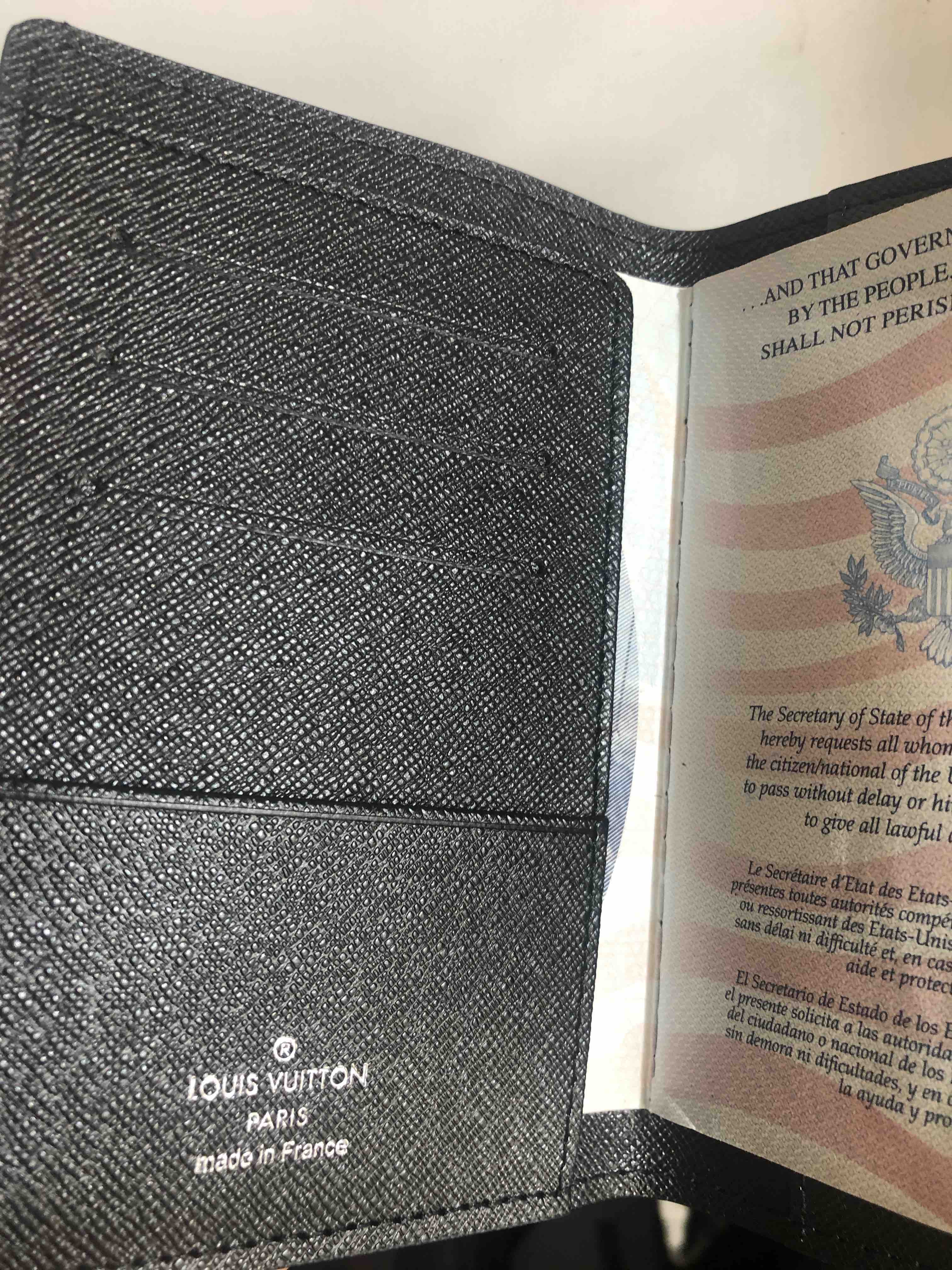 PASSPORT COVER Womens Unisex Fashion Passport Protection Case Trendy