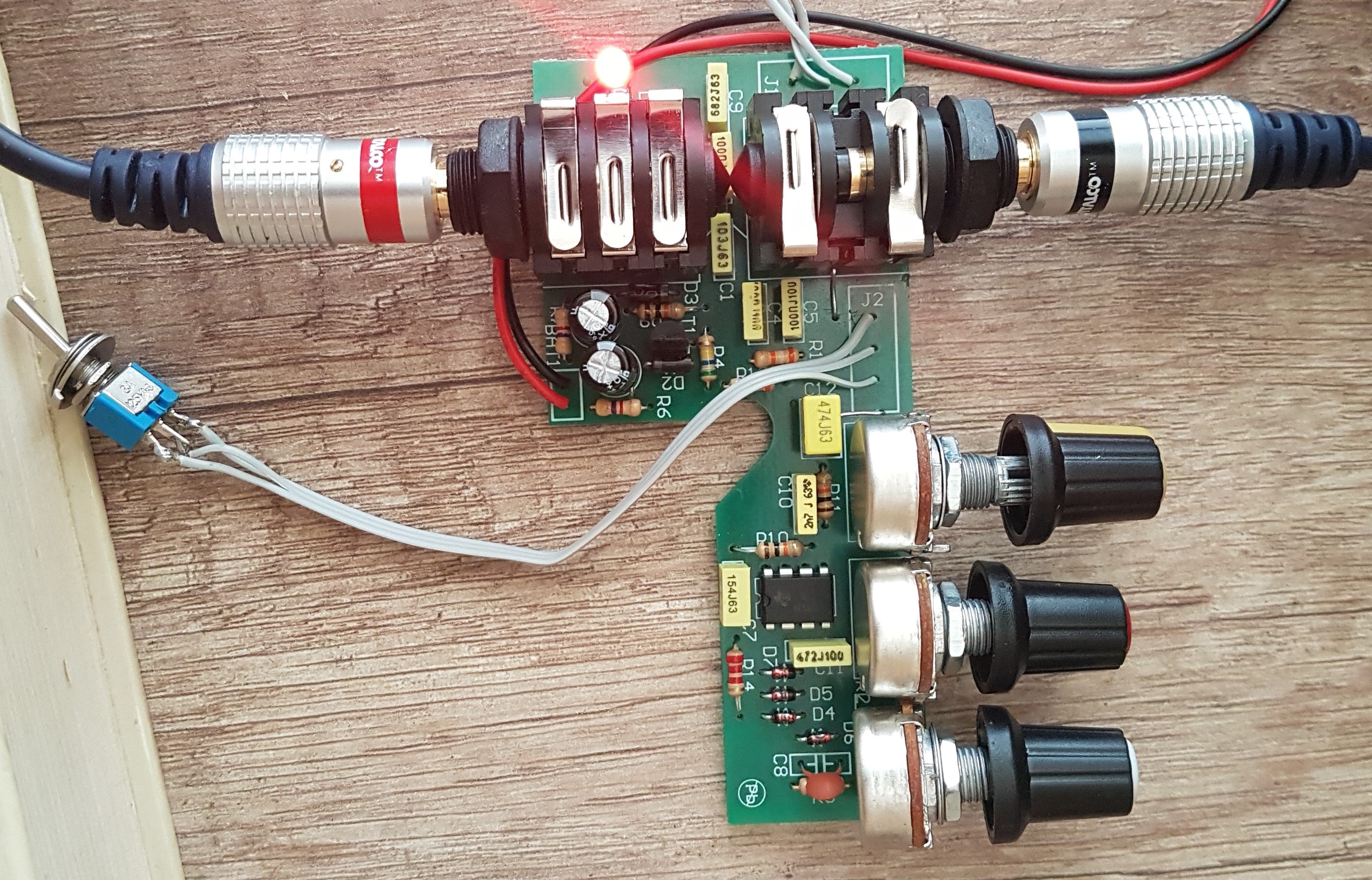 AVT3031_DISTORTION_PLUS - EasyEDA open source hardware lab