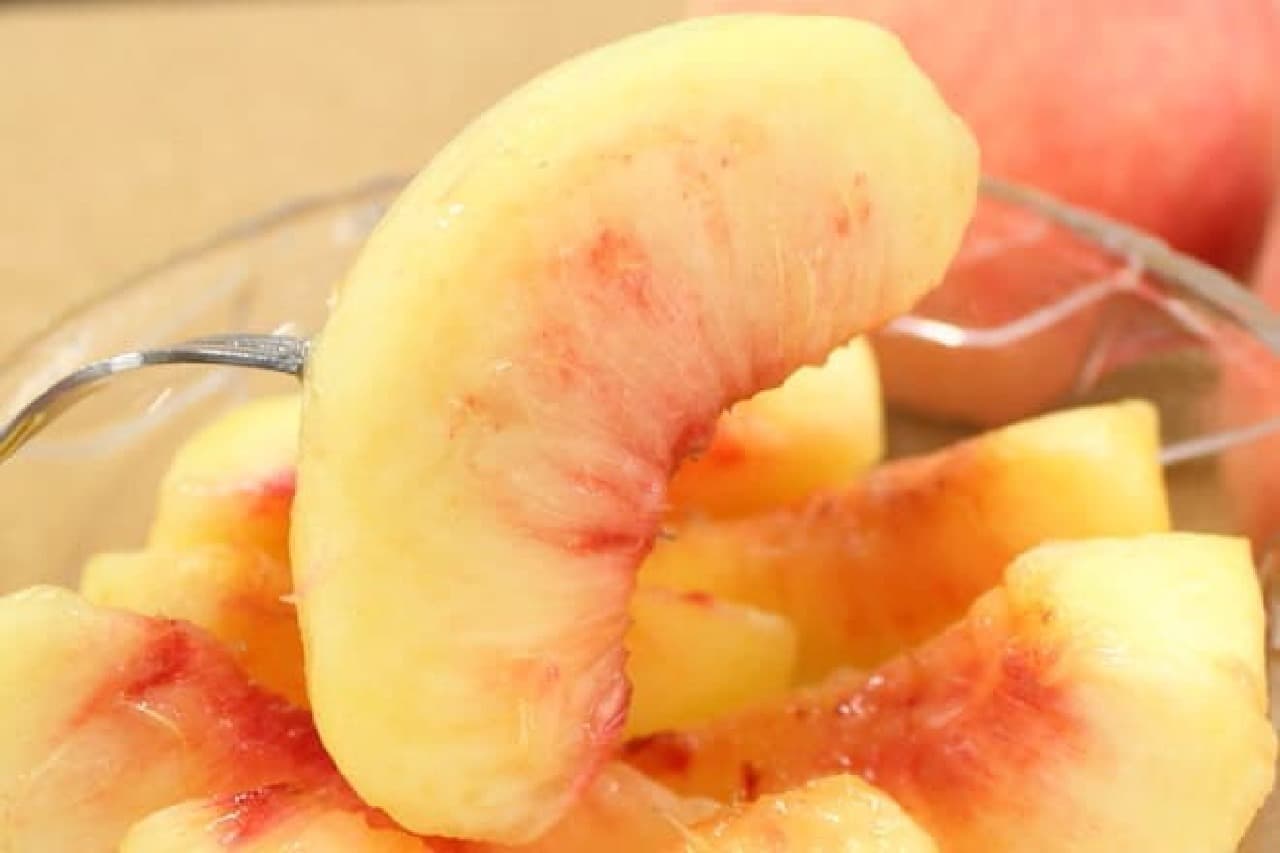 How to Store Peaches" in the Refrigerator "Wrapping them in aluminum