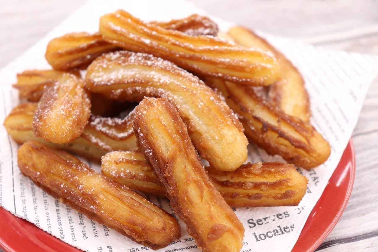 Frozen Churros" from Gyomu Super are too good to eat! Crispy on the