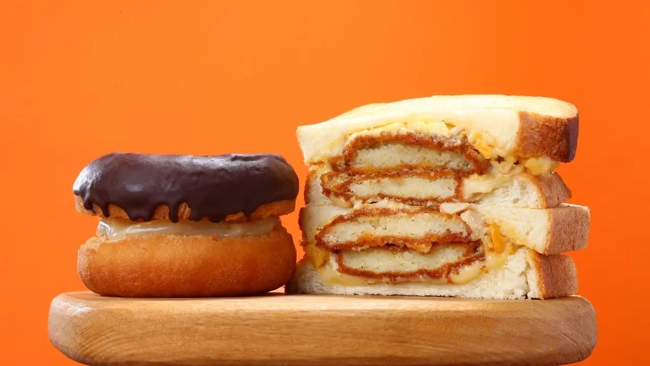 LAWSON STORE100 "Old Fashioned Donut Sandwich" and "Croquette Egg