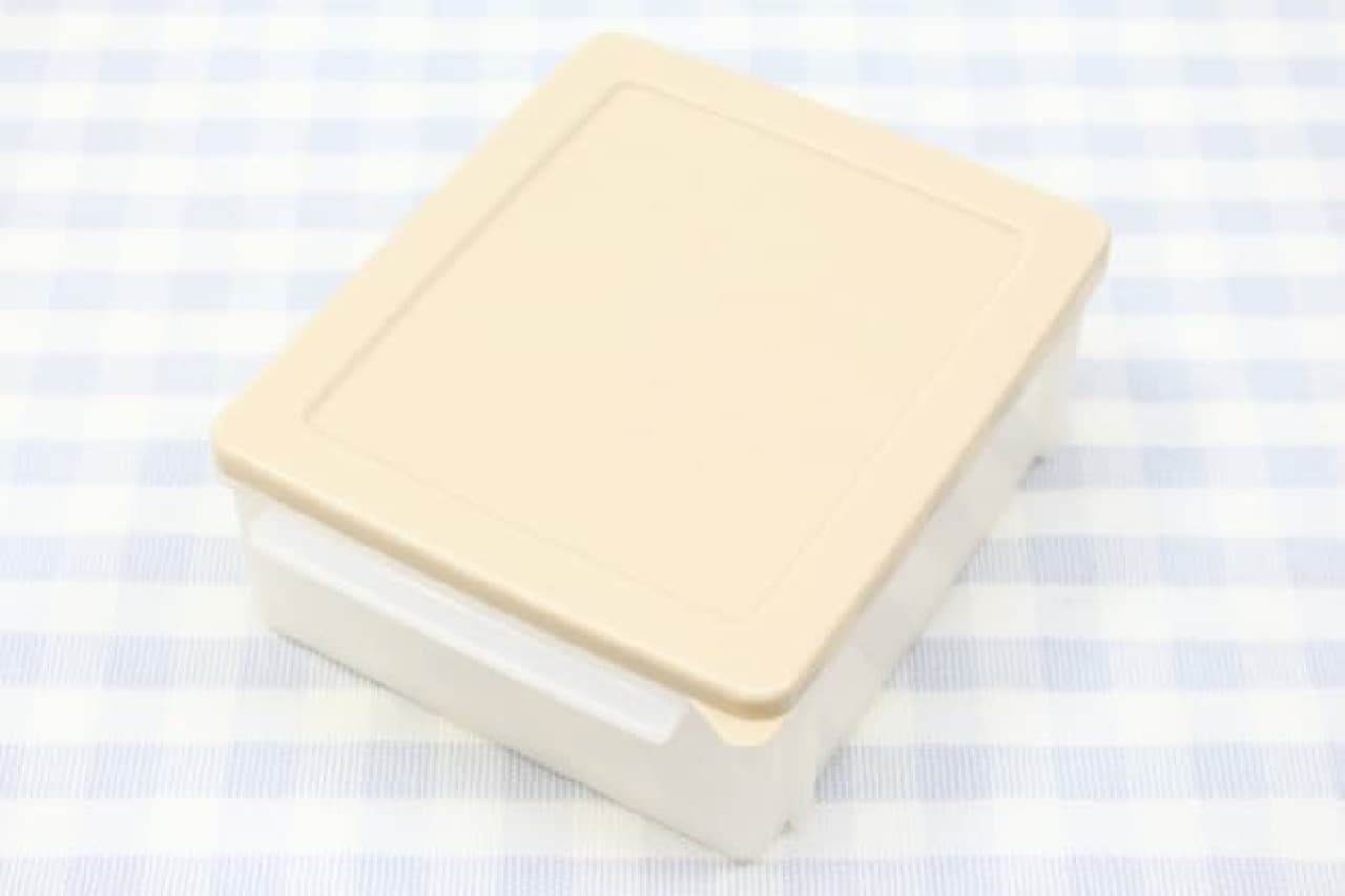 For frozen storage of bread and bread rollsA special case that can be