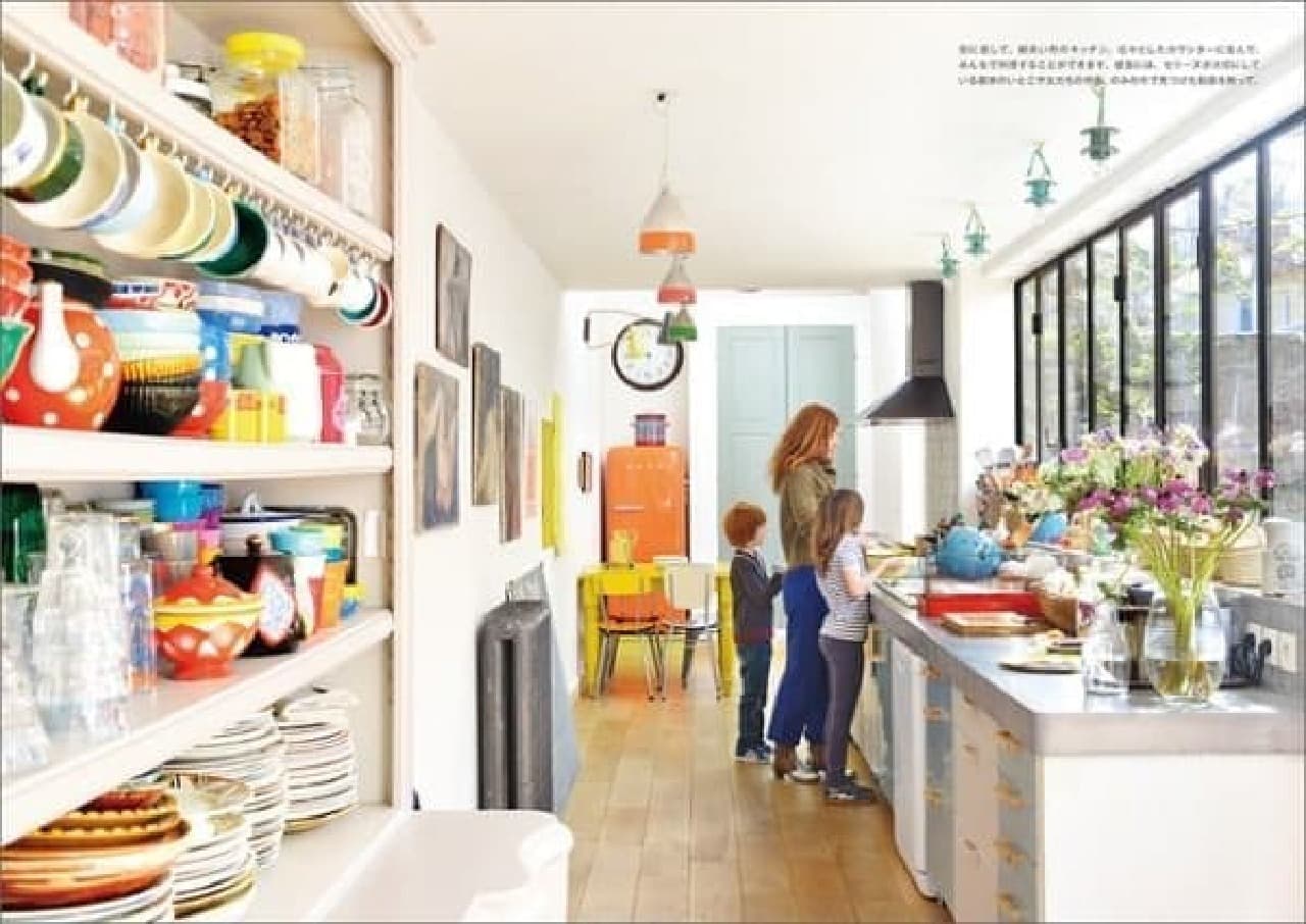 Delivering a nice kitchen in Paris! Interior Book "Delicious Kitchen in