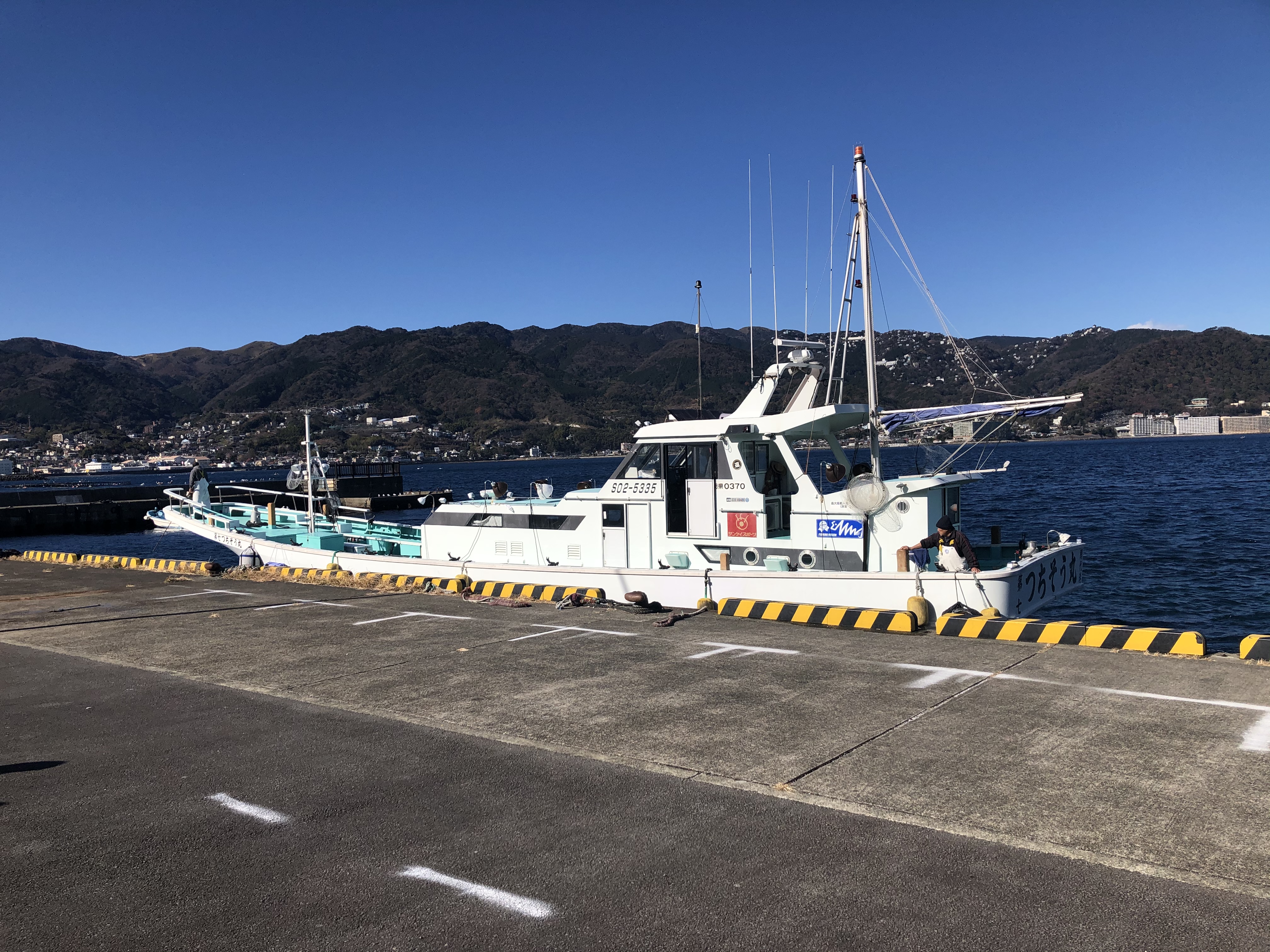 静岡 東伊豆 網代港 釣り船 つちそう丸