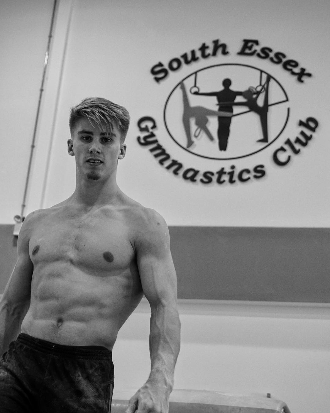 famousmales > Jay Thompson