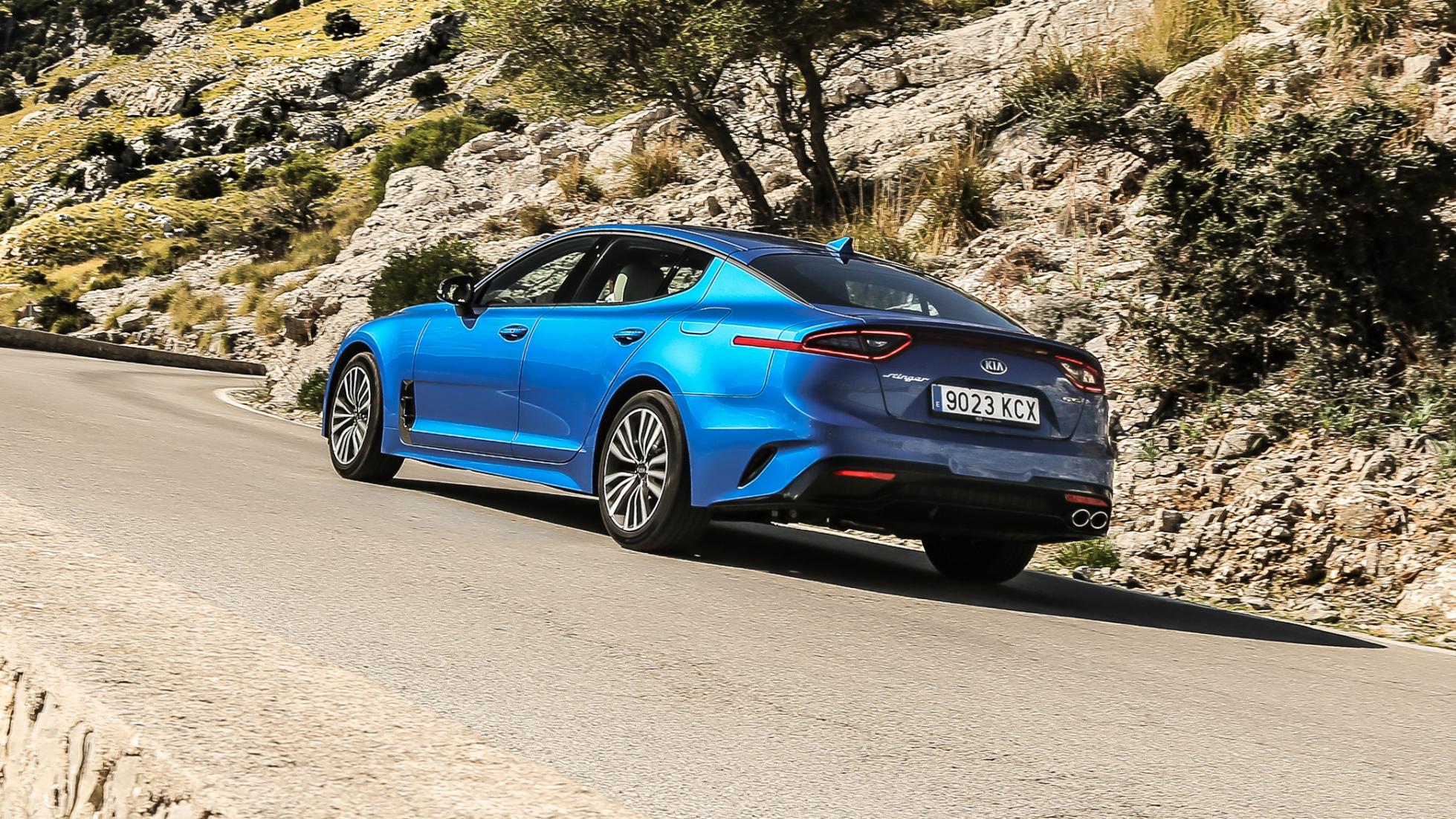Kia Stinger 2.0 petrol and 2.2 diesel review Kia Stinger Forum